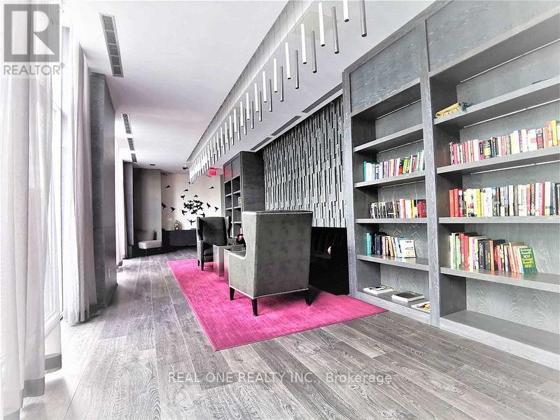 4409 - 65 St. Mary Street E, Toronto, Ontario  M5S 0A6 - Photo 3 - C13879342