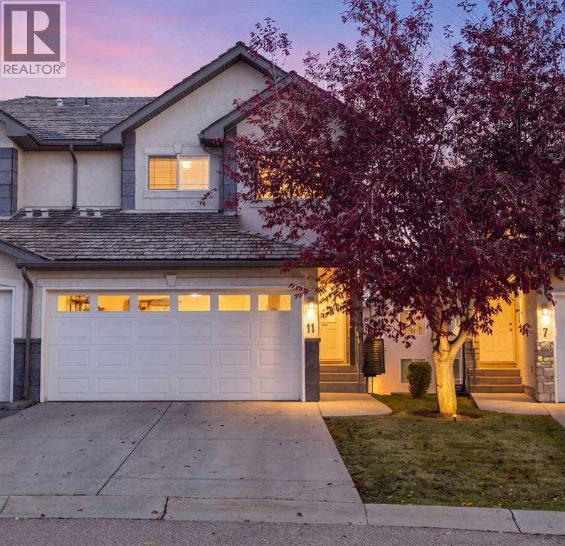 11 Royal Crest Court Nw, Calgary, Alberta T3G 5W3 - Photo 2 - A2350656
