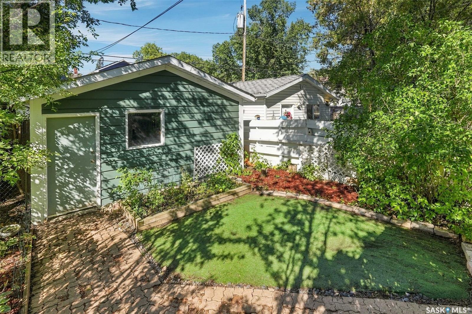 2334 Garnet Street, Regina, Saskatchewan  S4T 3A2 - Photo 35 - SK050512