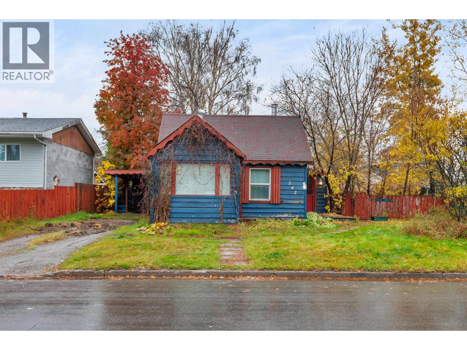 242 Douglas Street, Prince George, British Columbia  V2M 2M1 - Photo 2 - R3173823