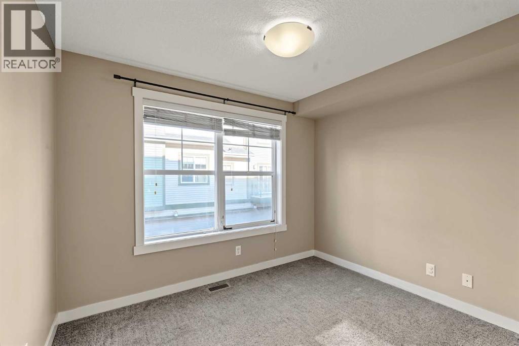 711 Mckenzie Towne Square Se, Calgary, Alberta  T2Z 1E4 - Photo 17 - A2351148