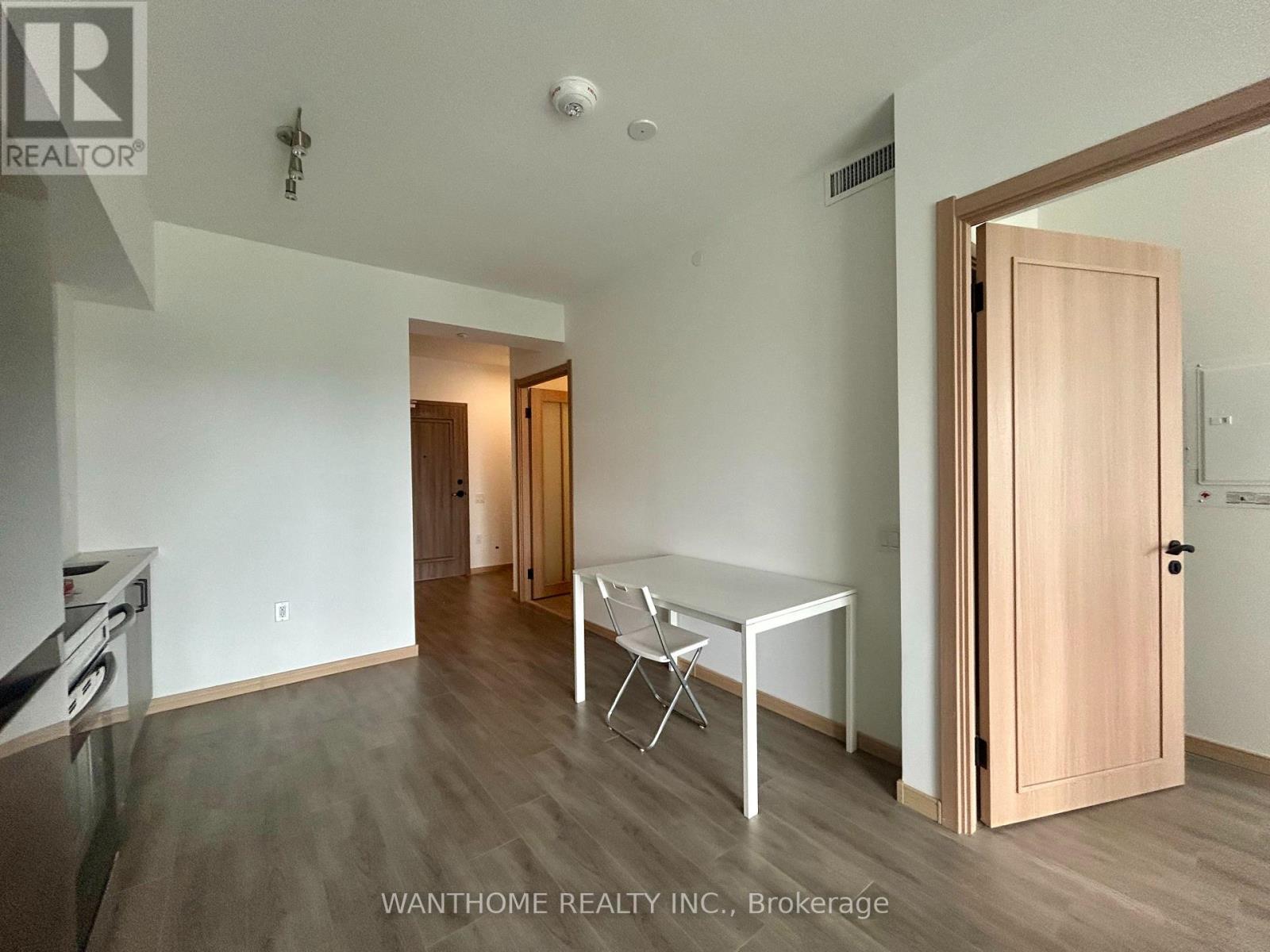 615 - 3429 Sheppard Avenue E, Toronto, Ontario M1T 3K5 - Photo 4 - E13879352