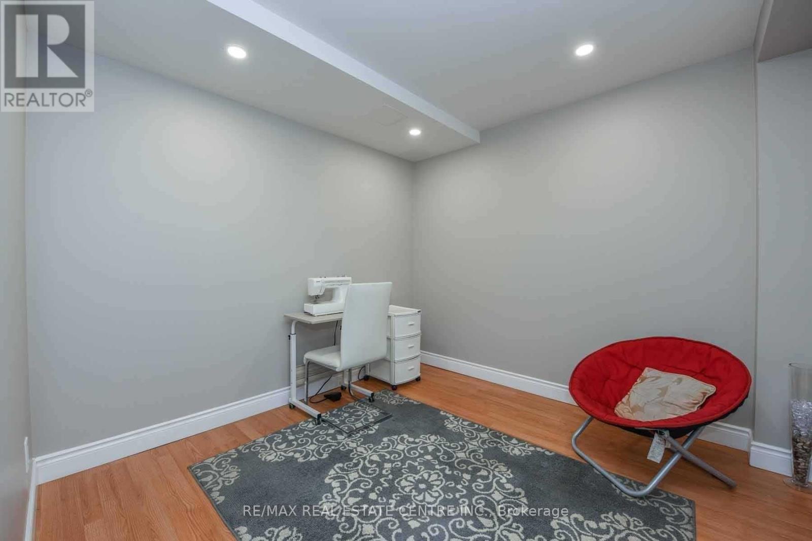 764 Avocado Crescent, Mississauga, Ontario  L5W 1H4 - Photo 23 - W13879358