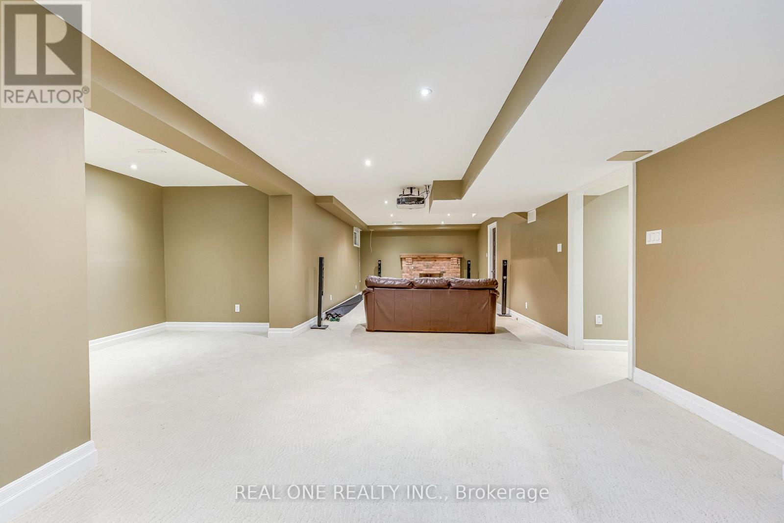 1236 Woodview Drive, Oakville, Ontario  L6M 2M4 - Photo 30 - W13879366