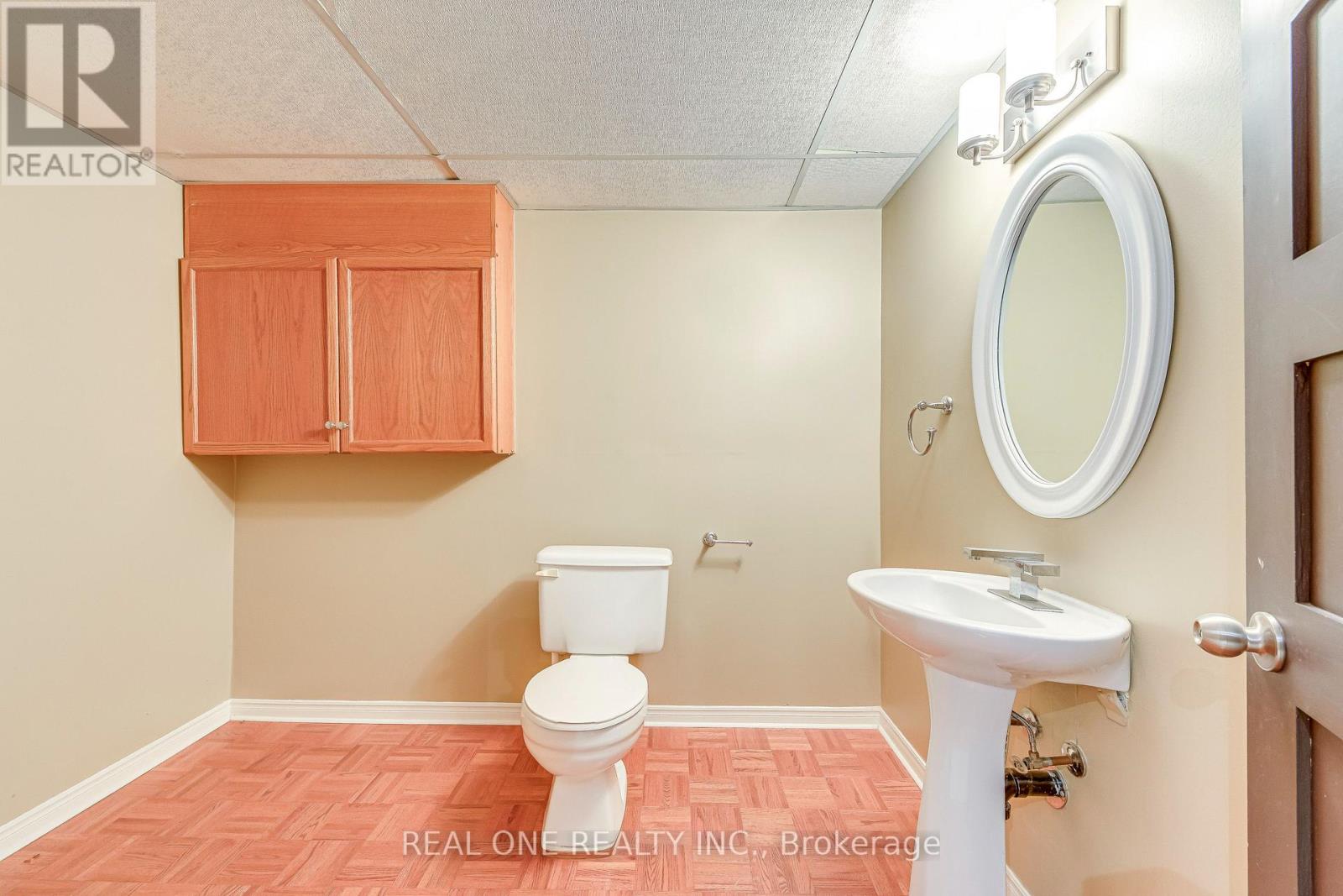 1236 Woodview Drive, Oakville, Ontario  L6M 2M4 - Photo 33 - W13879366