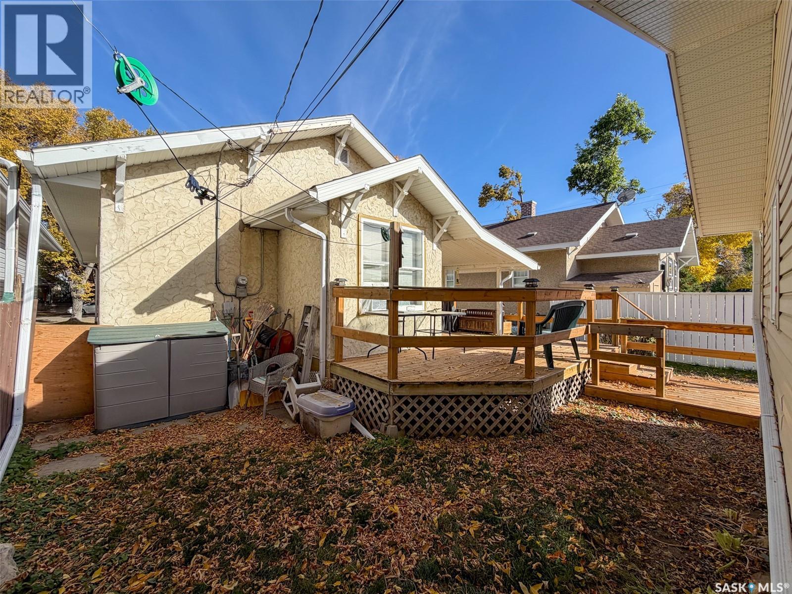 515 1st Street E, Shaunavon, Saskatchewan  S0N 2M0 - Photo 44 - SK050778