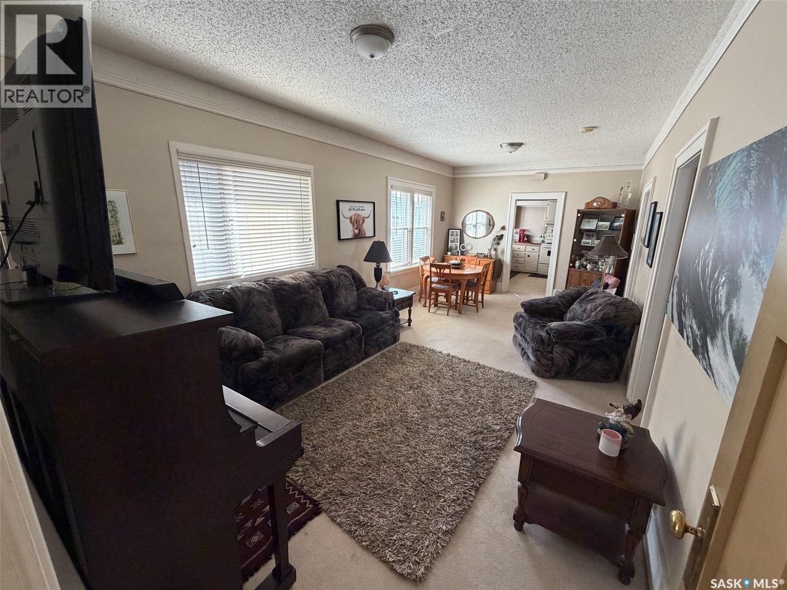 515 1st Street E, Shaunavon, Saskatchewan  S0N 2M0 - Photo 7 - SK050778