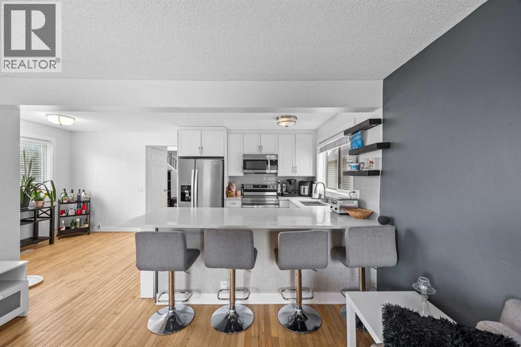 2320 Woodview Drive SW, Calgary, Alberta  T2W 4X6 - Photo 17 - A2345576