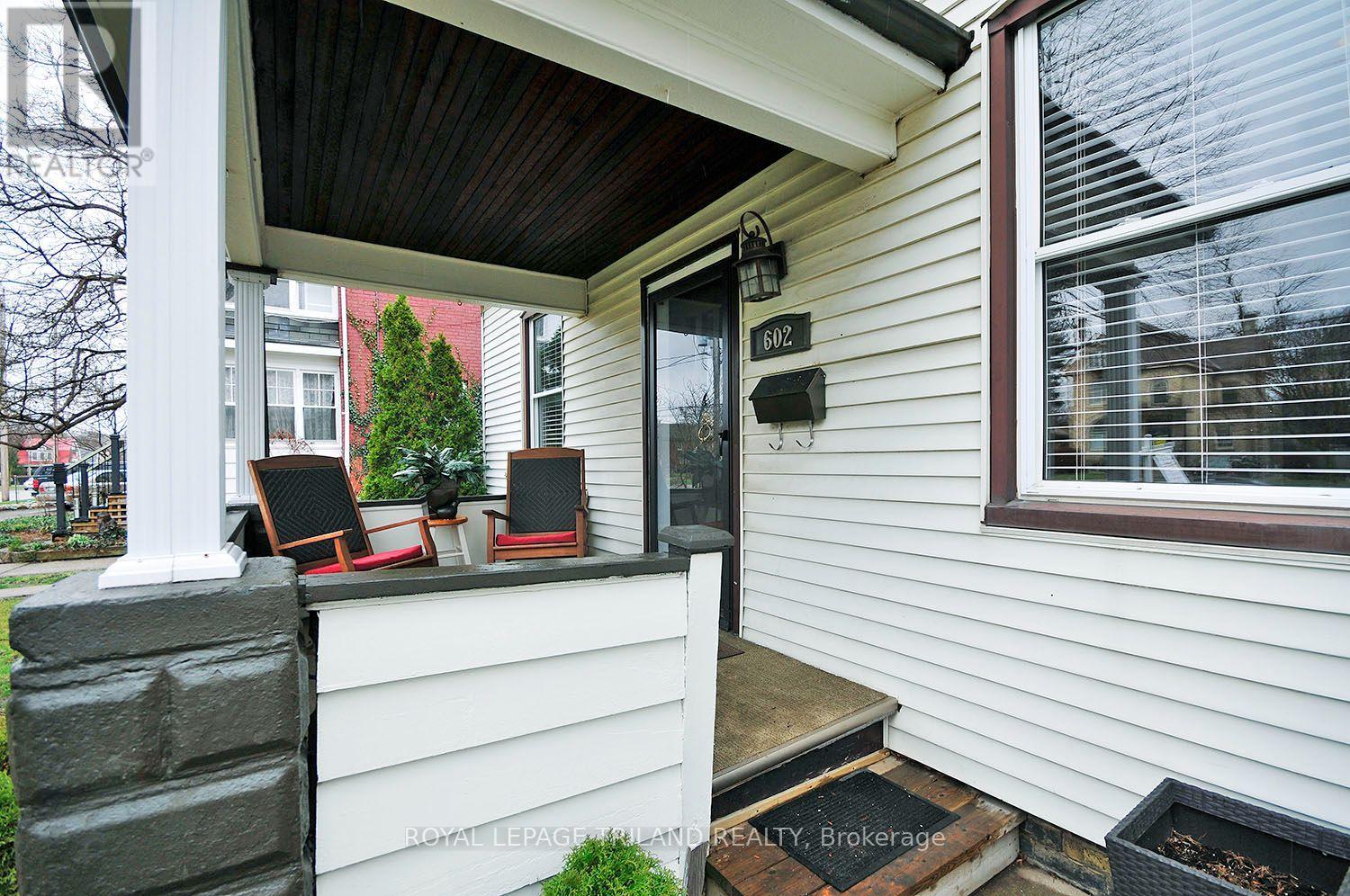 602 Central Avenue, London East (East F), Ontario  N6B 2G4 - Photo 3 - X13879464