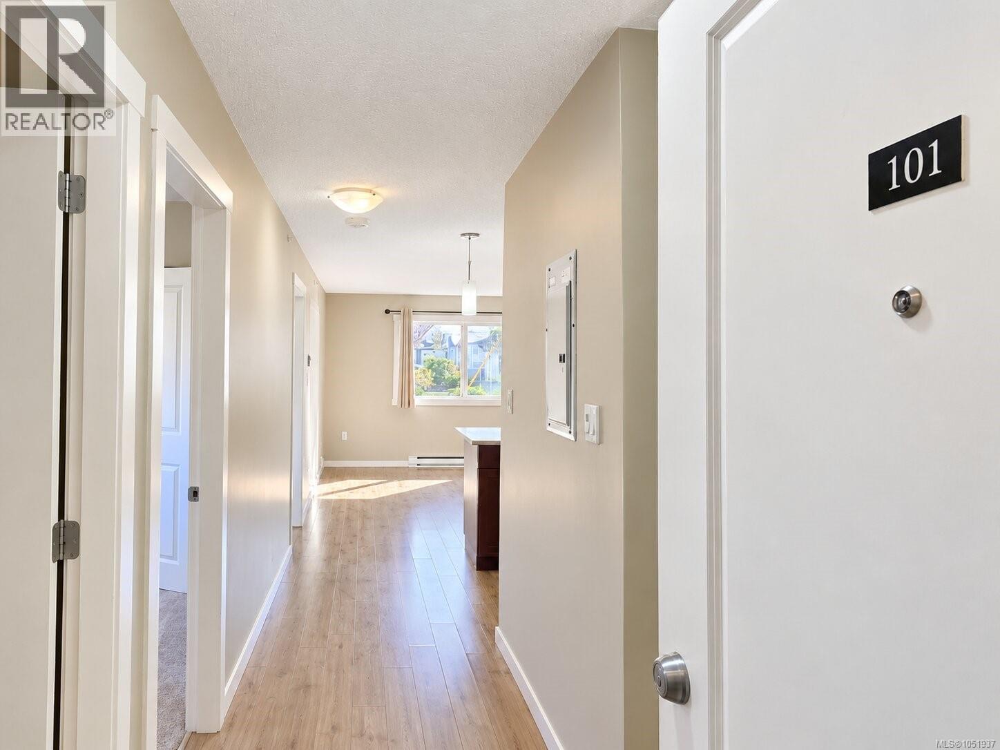 101 1600 Caspers Way
