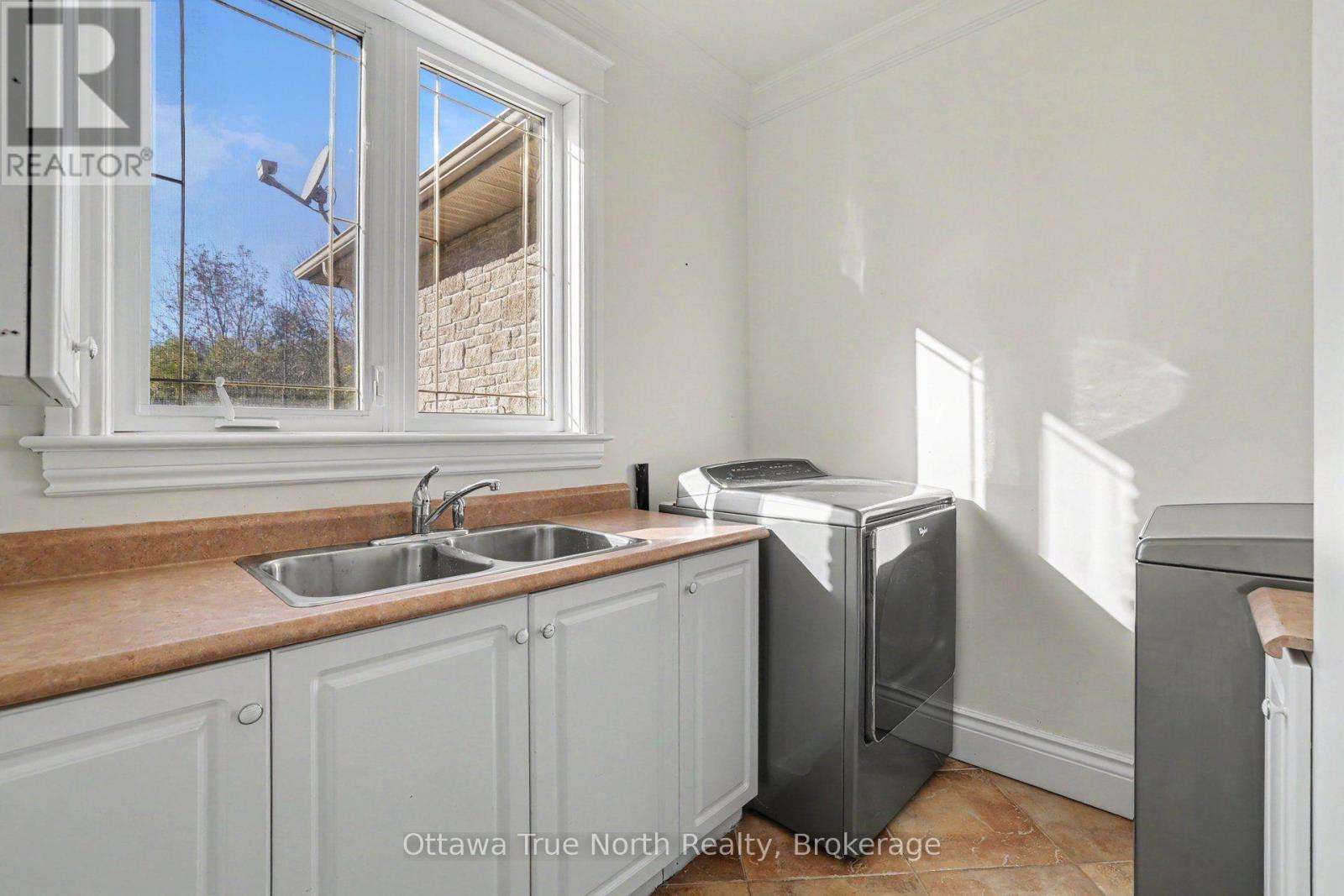 5884 Earlscourt Crescent, Ottawa, Ontario  K4M 1K2 - Photo 23 - X13879450