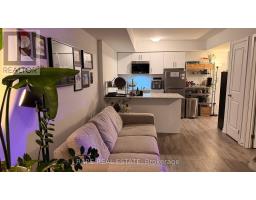 4 - 10 MARQUETTE AVENUE, Toronto, Ontario