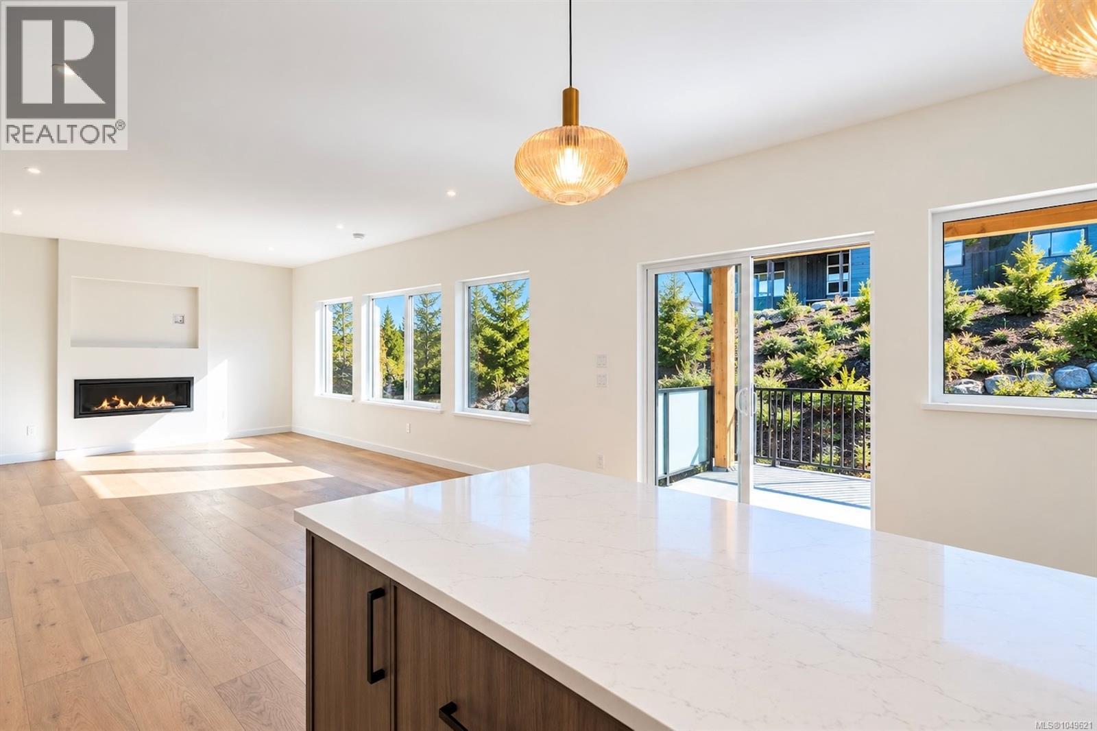 535 Gibson St, Tofino, British Columbia  V0R 2Z0 - Photo 10 - 1049621