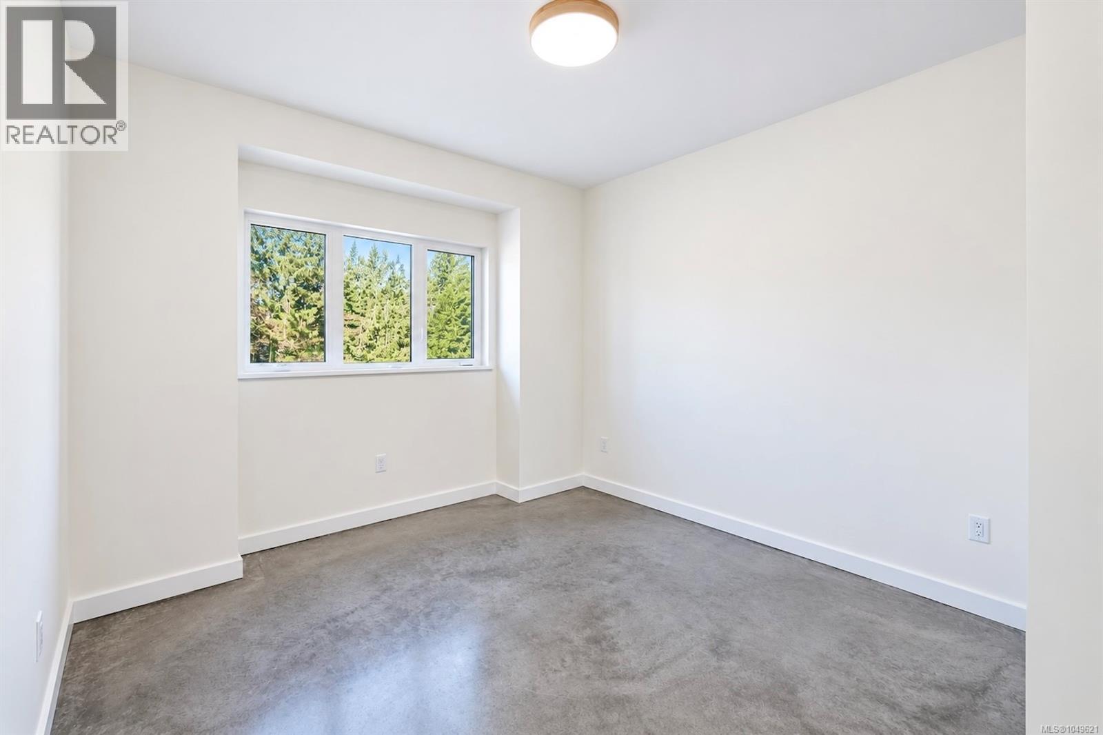 535 Gibson St, Tofino, British Columbia  V0R 2Z0 - Photo 32 - 1049621