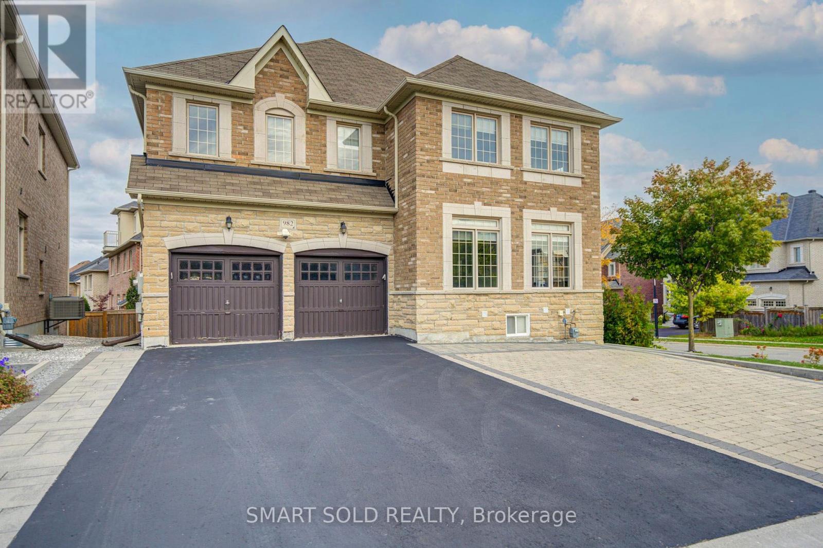 982 WILBUR PIPHER CIRCLE, Newmarket, Ontario