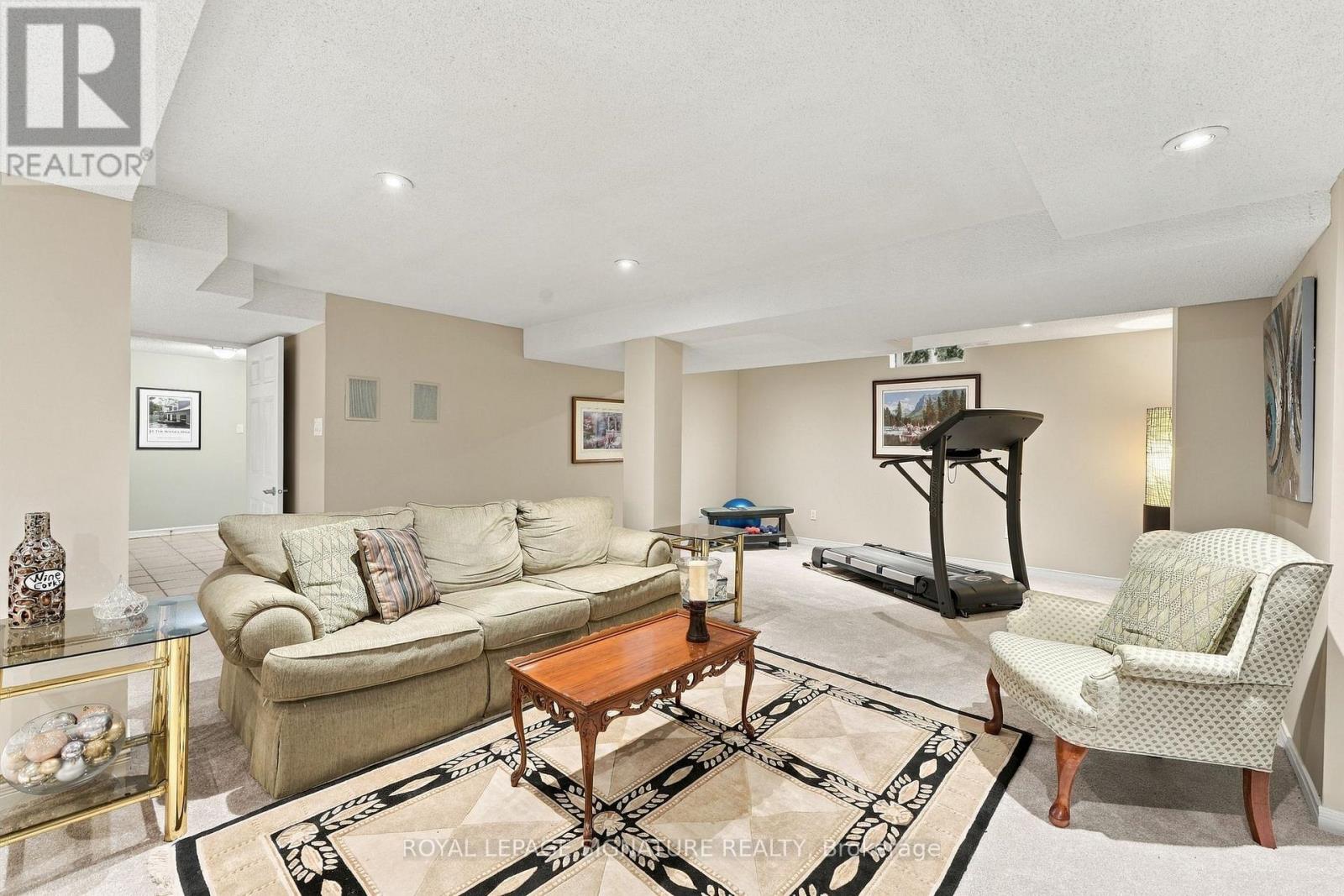 408 Mccaffrey Road, Newmarket, Ontario  L3X 1T5 - Photo 37 - N13879478