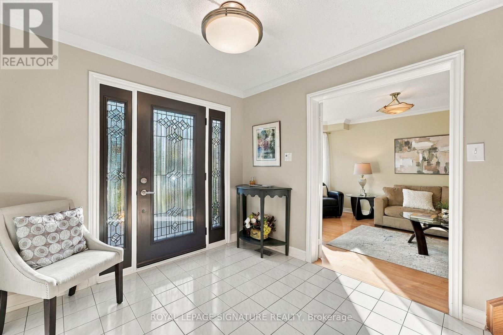 408 Mccaffrey Road, Newmarket, Ontario  L3X 1T5 - Photo 6 - N13879478