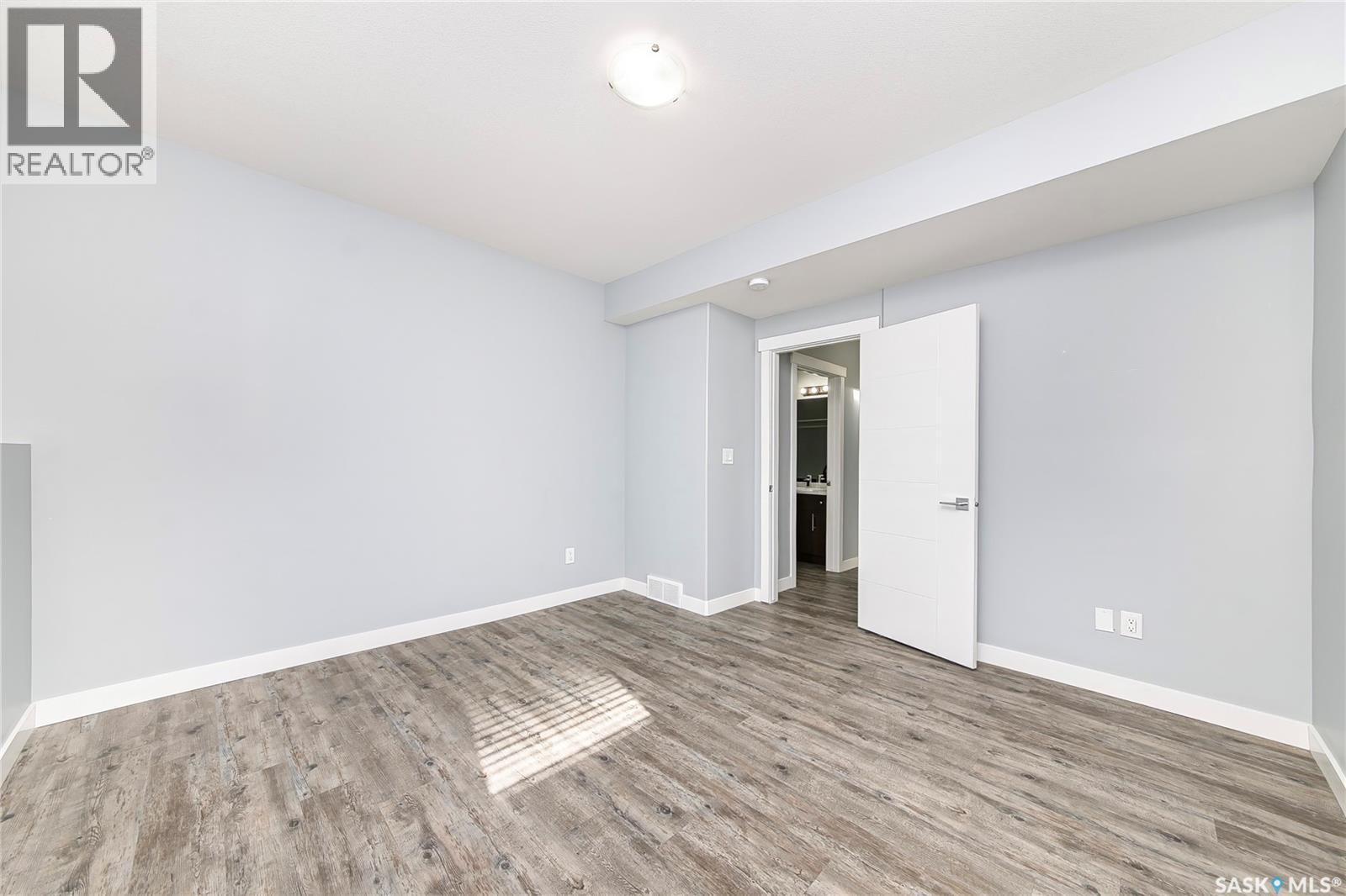 3742 33rd Street W, Saskatoon, Saskatchewan  S7R 0M1 - Photo 17 - SK050779