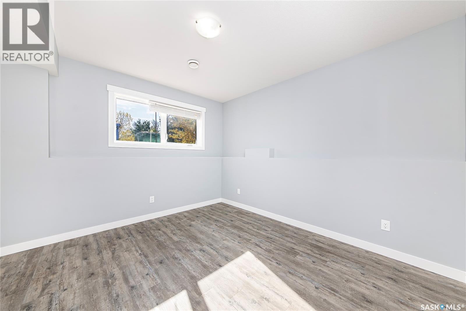 3742 33rd Street W, Saskatoon, Saskatchewan  S7R 0M1 - Photo 38 - SK050779