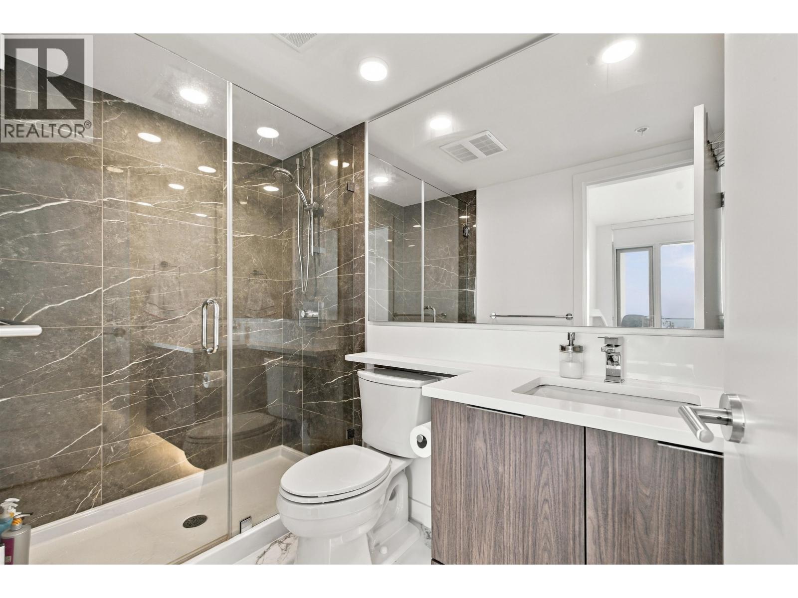 2401 7769 PARK CRESCENT