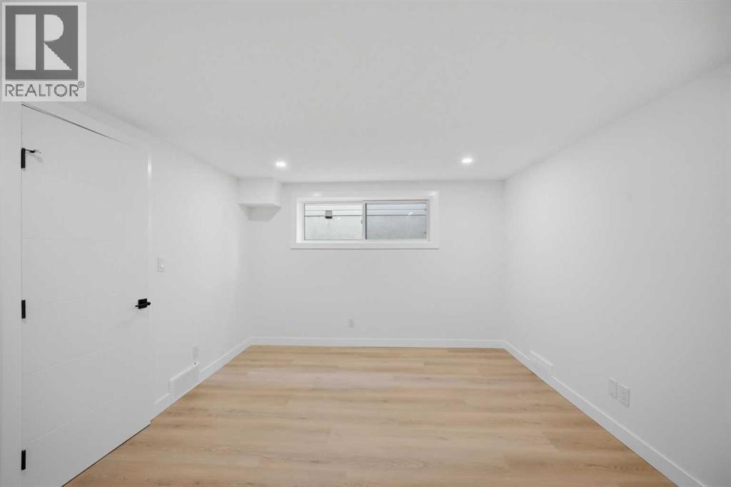 460 Queensland Place SE, Calgary, Alberta  T2J 5C9 - Photo 37 - A2350843