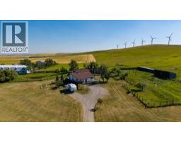 1411 Twp Rd 7-3 Road, Rural Pincher Creek No. 9, Alberta
