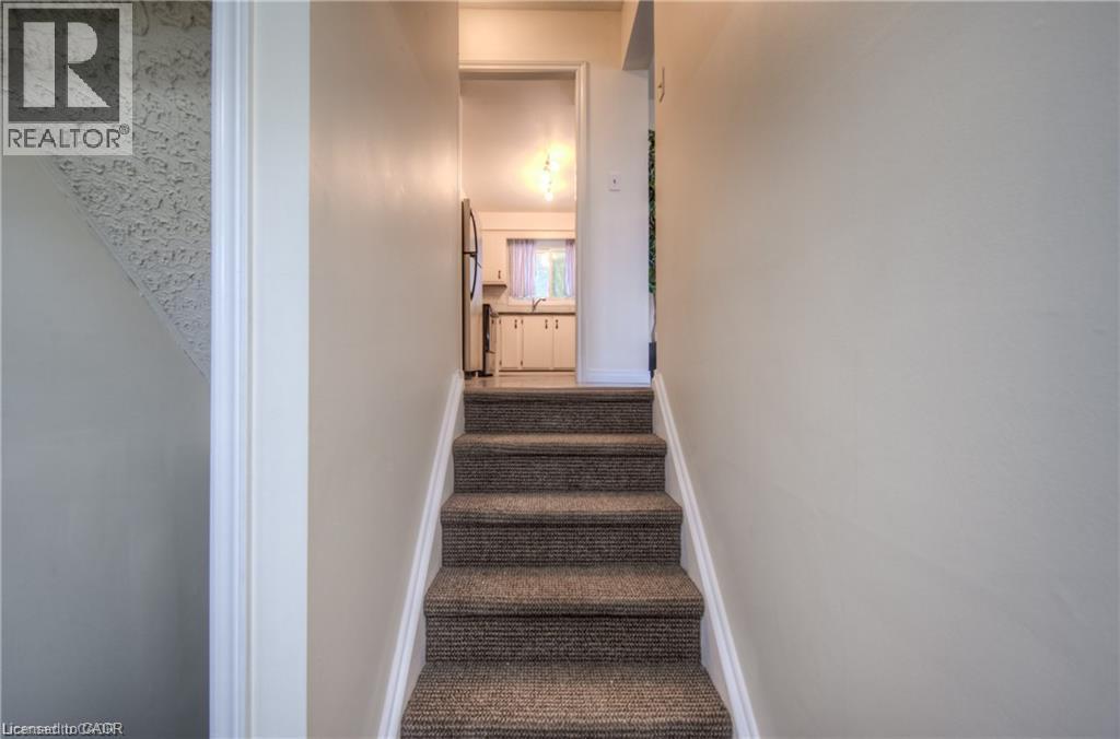 206 Green Valley Drive Unit# 7, Kitchener, Ontario  N2P 1G9 - Photo 3 - 40868774