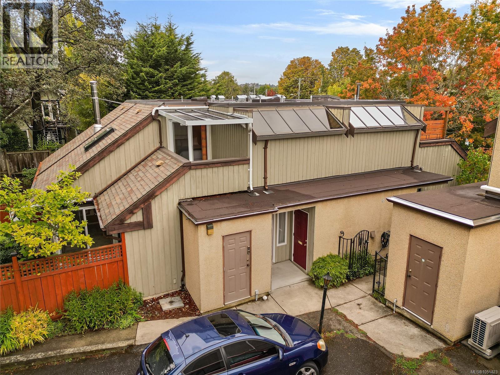 2310 Fernwood Rd