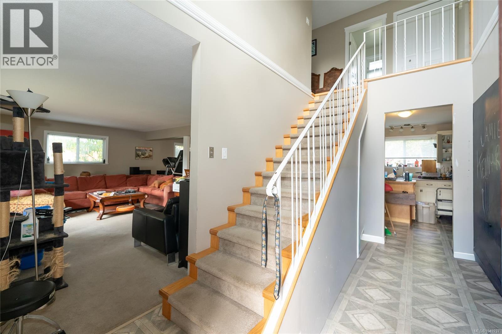 3341 Boyles Rd