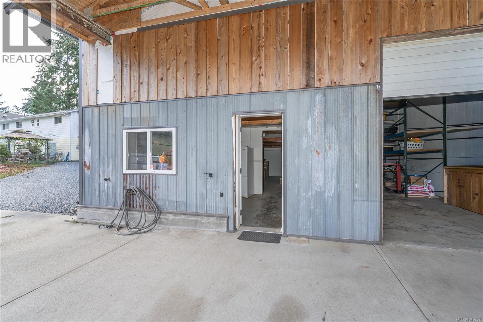 3341 Boyles Rd