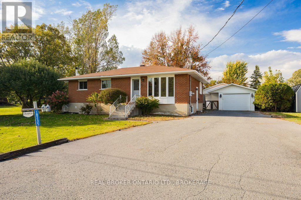 18235 RENE STREET, South Glengarry, Ontario