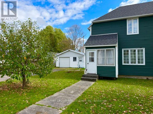 40 DALLYN AVENUE, Kapuskasing, Ontario
