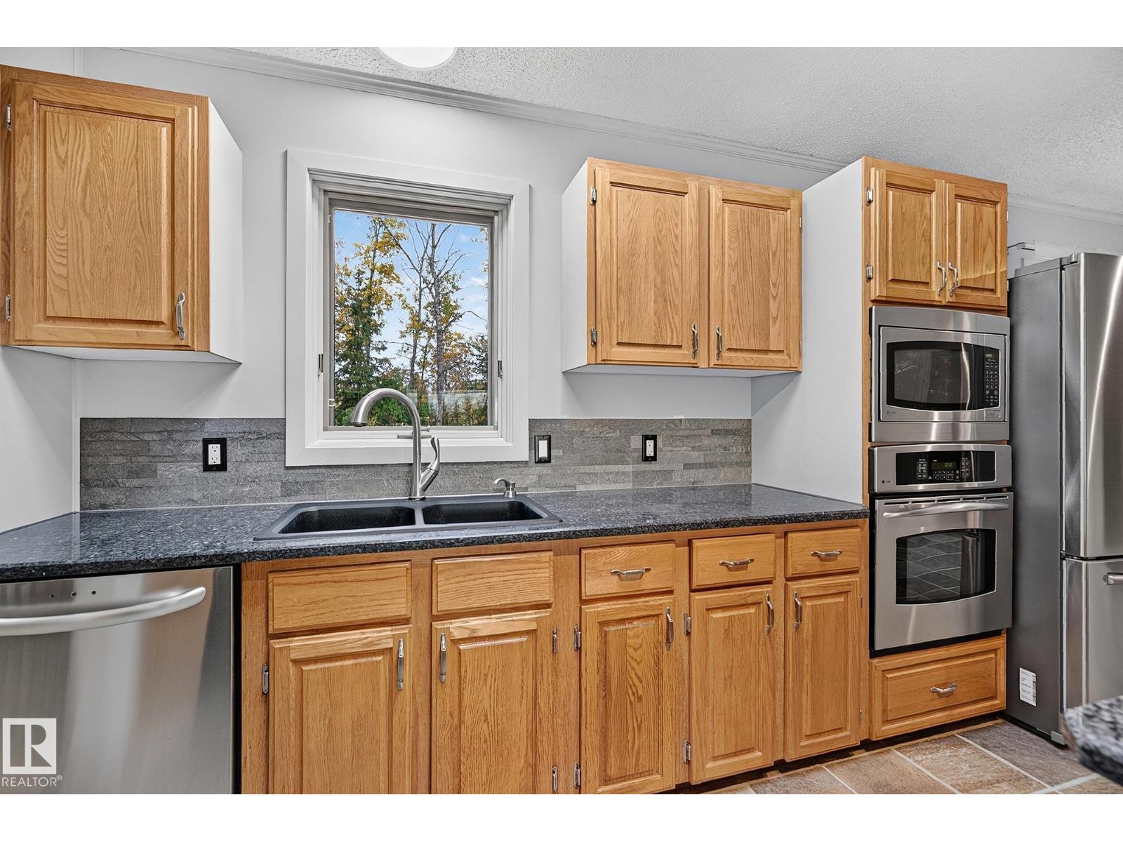 #18 53319 RGE ROAD 14