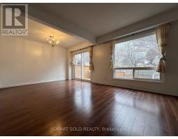 117 MICMAC CRESCENT, Toronto, Ontario