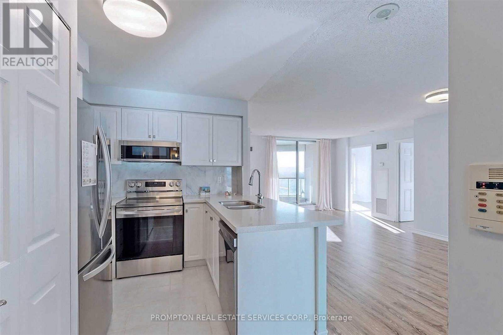 2205 - 7 Lorraine Drive, Toronto, Ontario  M2N 7H2 - Photo 12 - C13879512