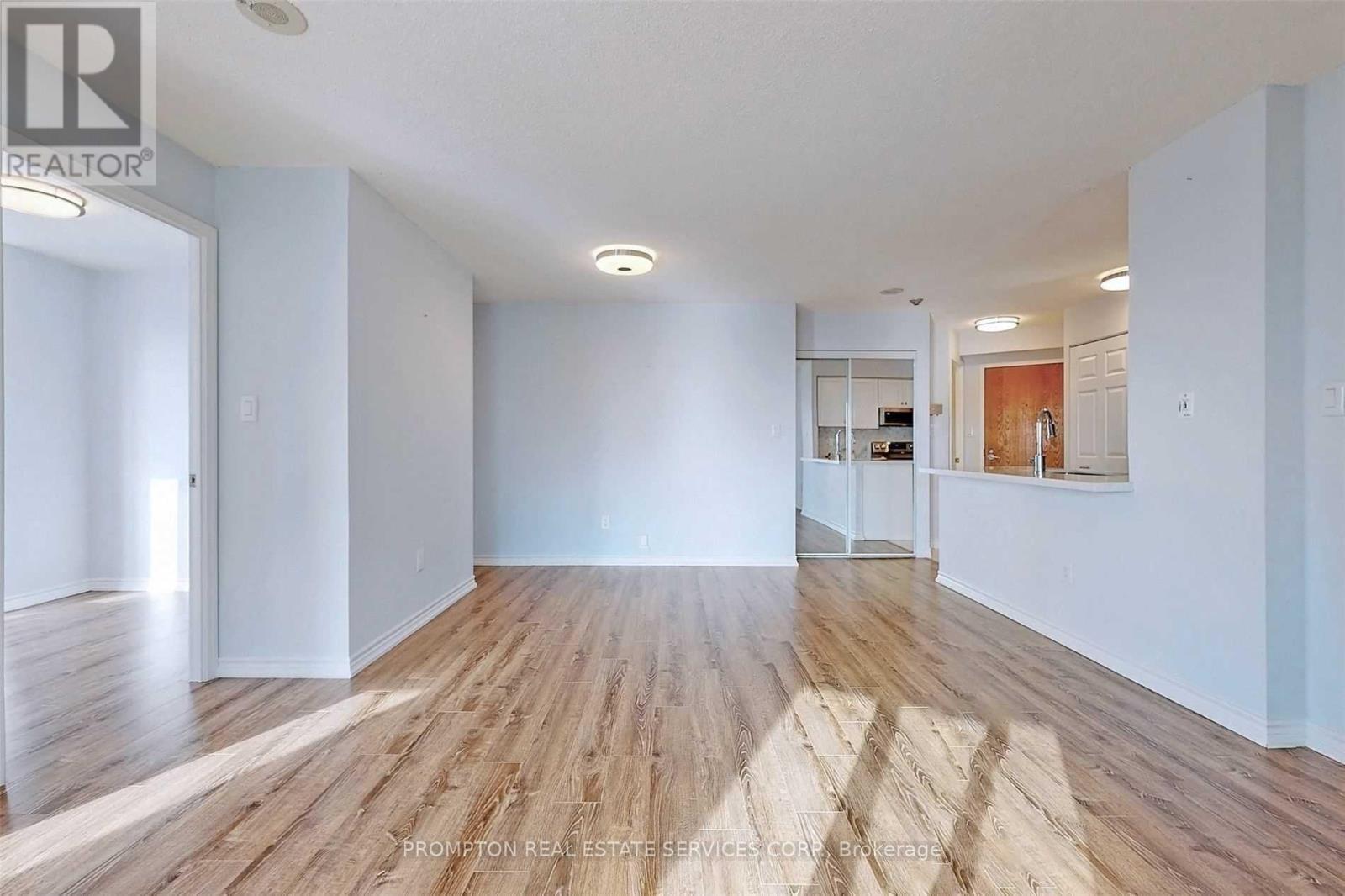 2205 - 7 Lorraine Drive, Toronto, Ontario  M2N 7H2 - Photo 9 - C13879512