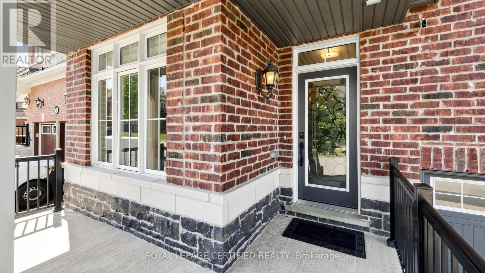 4 Mawby Street, Ajax, Ontario  L1T 0J9 - Photo 3 - E13879516