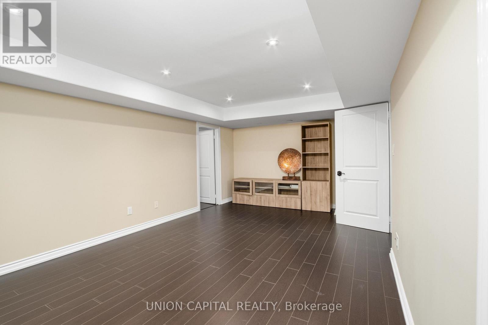 24 Royal West Road, Markham, Ontario  L6C 0L5 - Photo 40 - N13879488
