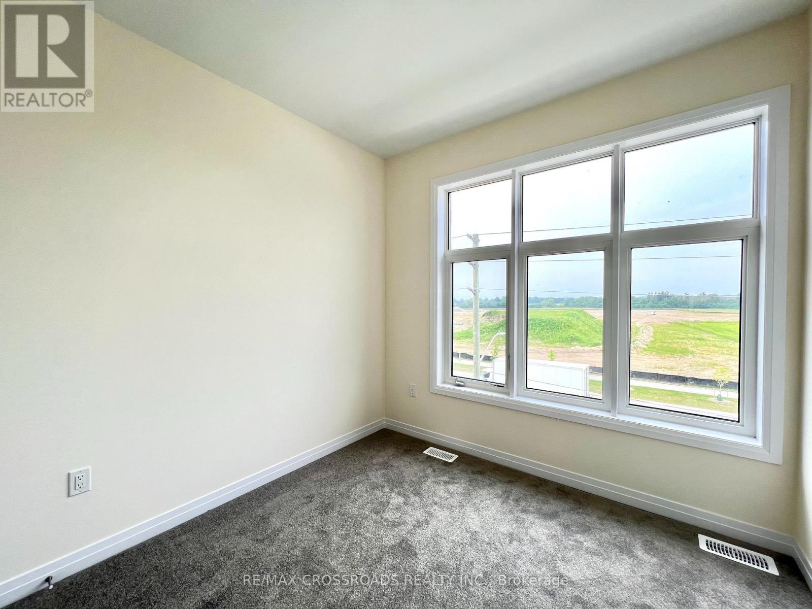 11421 Leslie Street, Richmond Hill, Ontario  L4S 0N7 - Photo 10 - N13879502