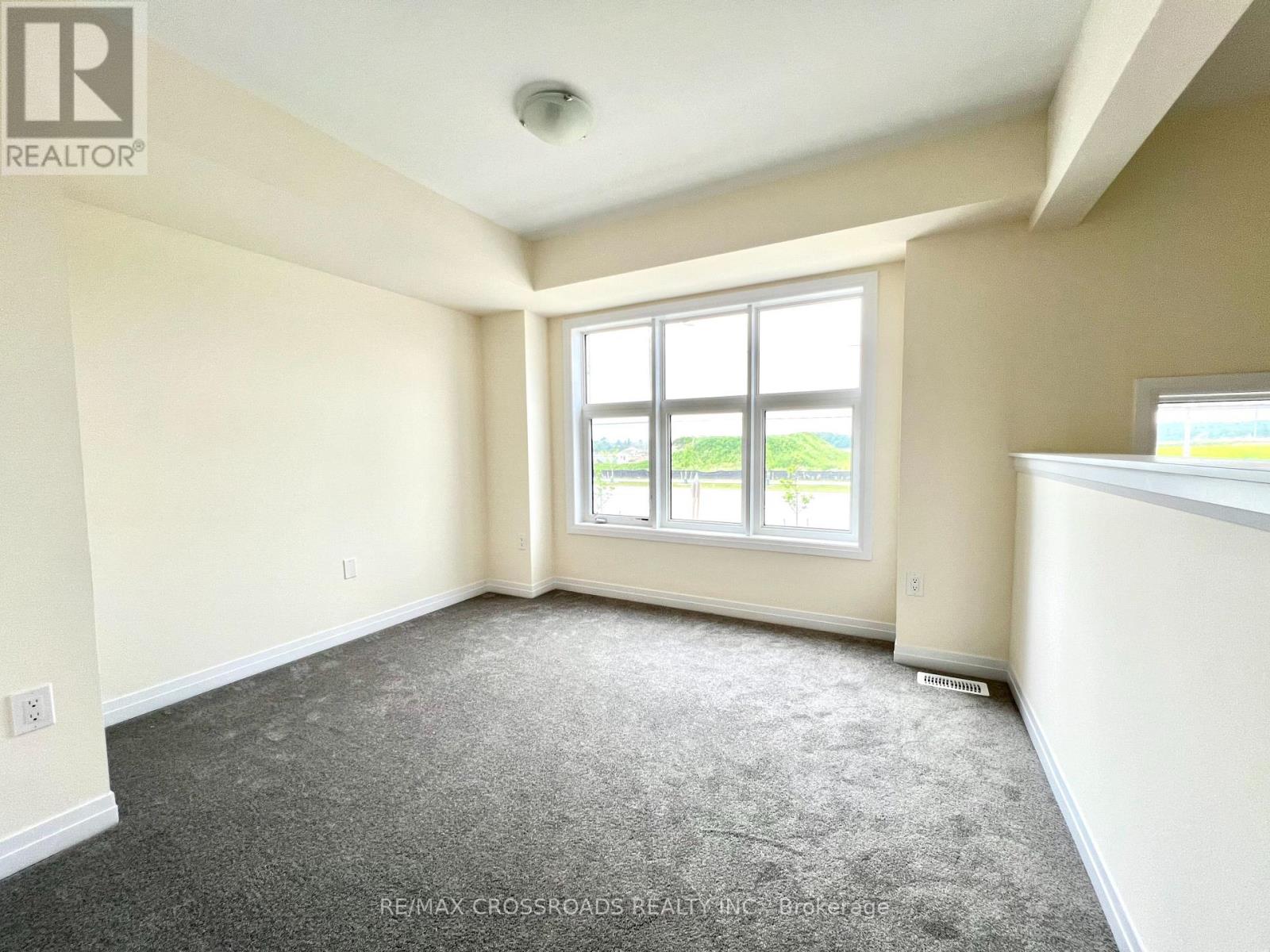 11421 Leslie Street, Richmond Hill, Ontario  L4S 0N7 - Photo 13 - N13879502