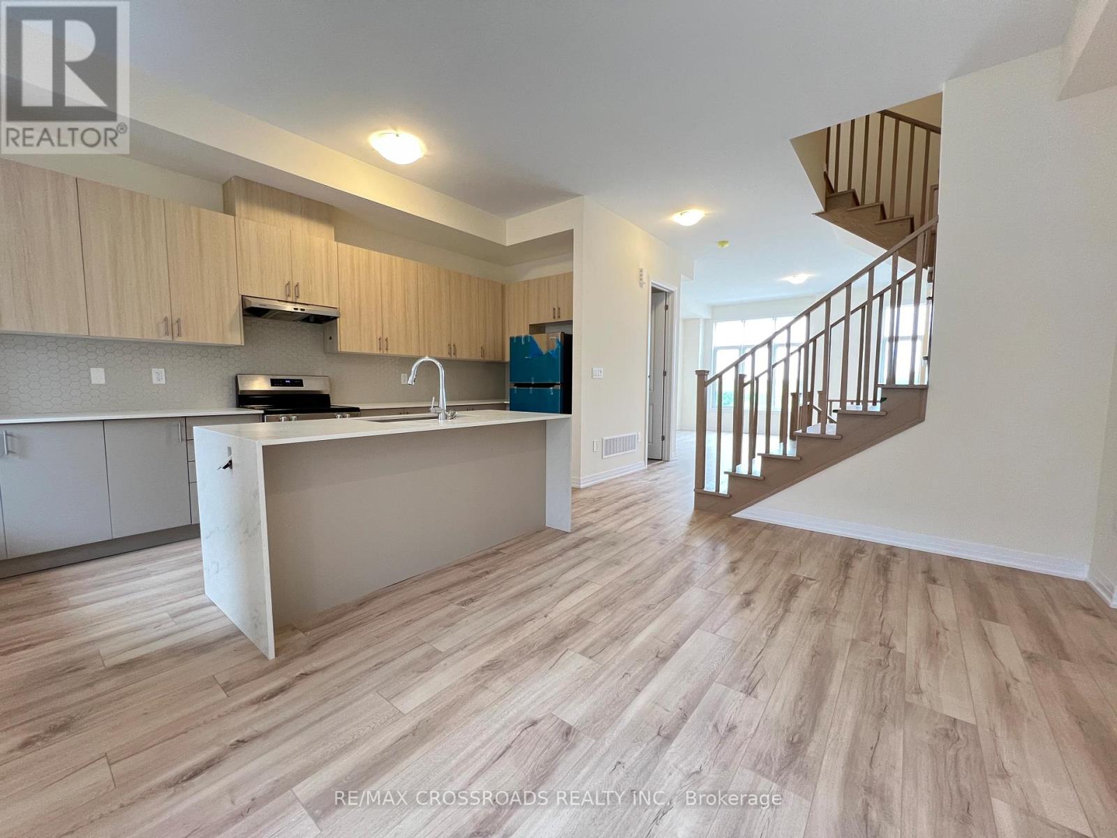 11421 Leslie Street, Richmond Hill, Ontario  L4S 0N7 - Photo 2 - N13879502