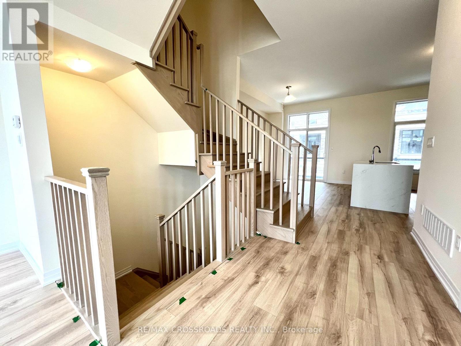 11421 Leslie Street, Richmond Hill, Ontario  L4S 0N7 - Photo 5 - N13879502
