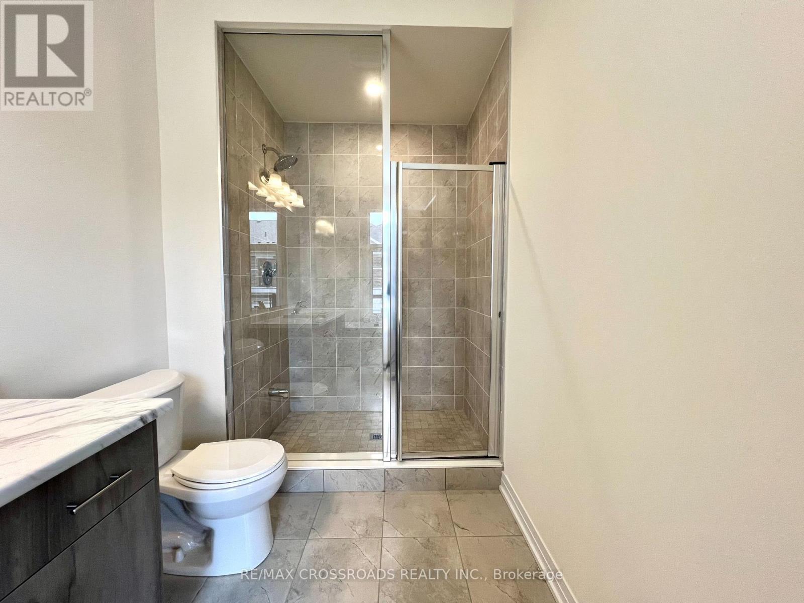 11421 Leslie Street, Richmond Hill, Ontario  L4S 0N7 - Photo 9 - N13879502