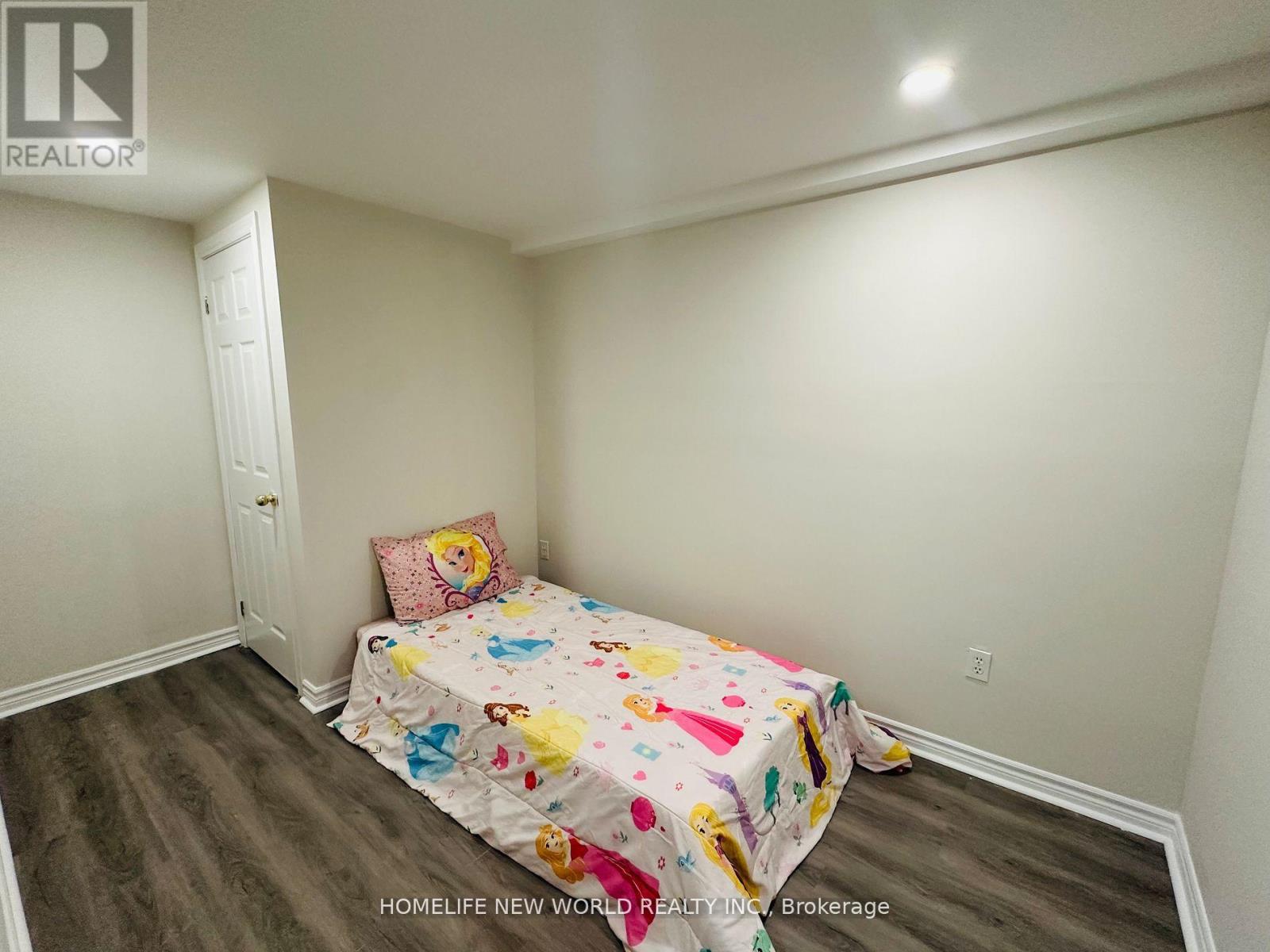 16 Marion Crescent, Markham, Ontario  L3P 6E7 - Photo 10 - N13879504