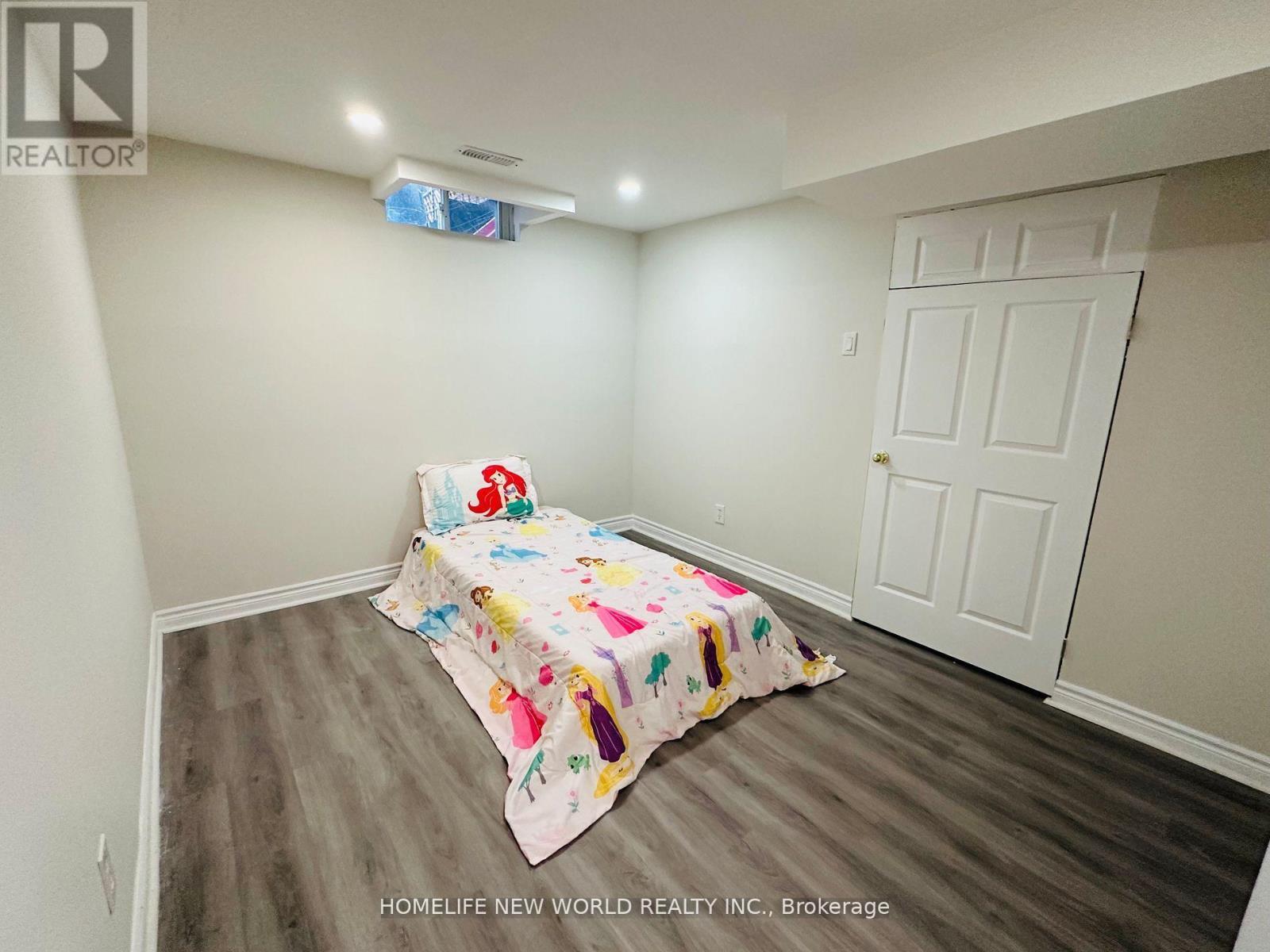 16 Marion Crescent, Markham, Ontario  L3P 6E7 - Photo 9 - N13879504