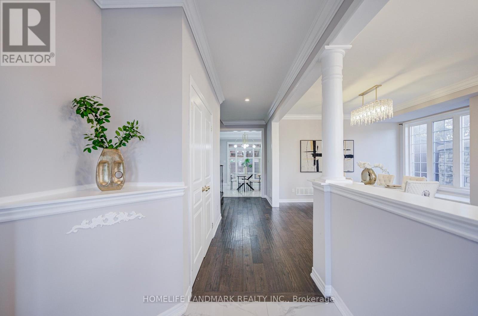 2 Kingshill Road, Richmond Hill, Ontario  L4E 4B1 - Photo 3 - N13879508