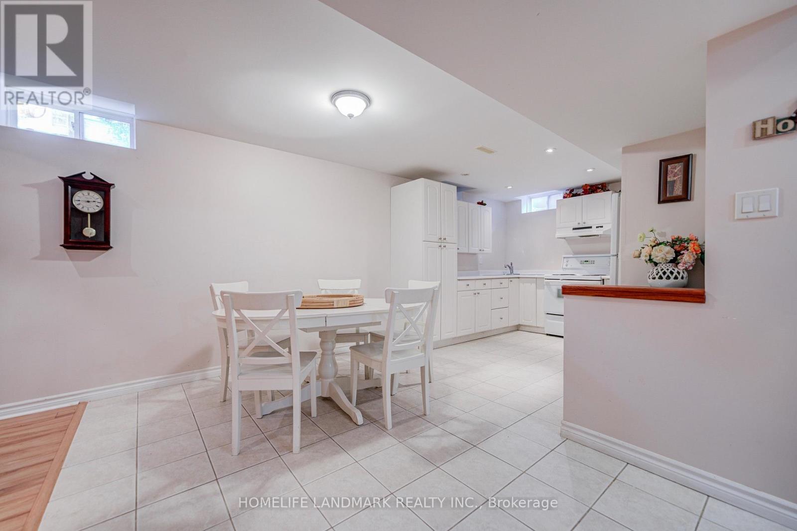 2 Kingshill Road, Richmond Hill, Ontario  L4E 4B1 - Photo 36 - N13879508