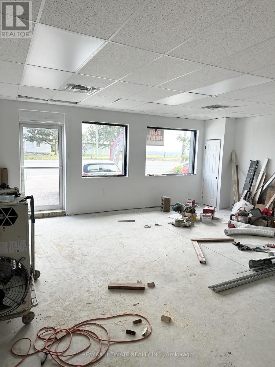 3 - 18582 Yonge Street, East Gwillimbury, Ontario  L9N 0J4 - Photo 4 - N13879586
