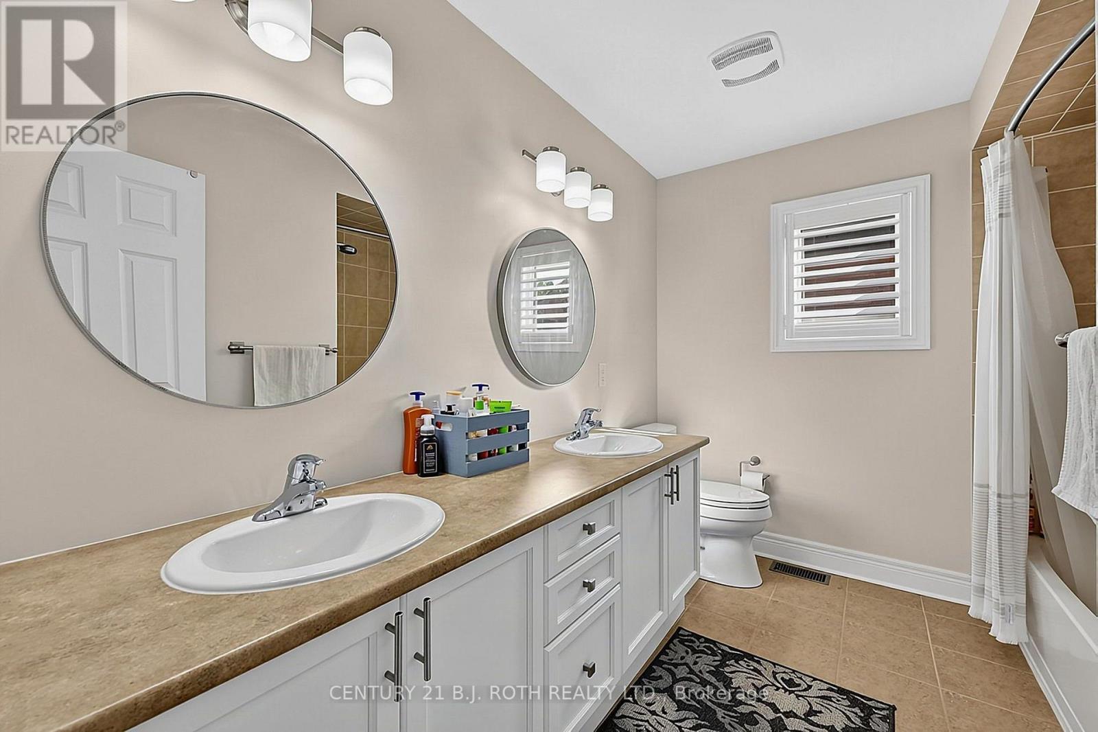 81 Royal Park Boulevard, Barrie, Ontario  L4N 9R9 - Photo 28 - S13879570