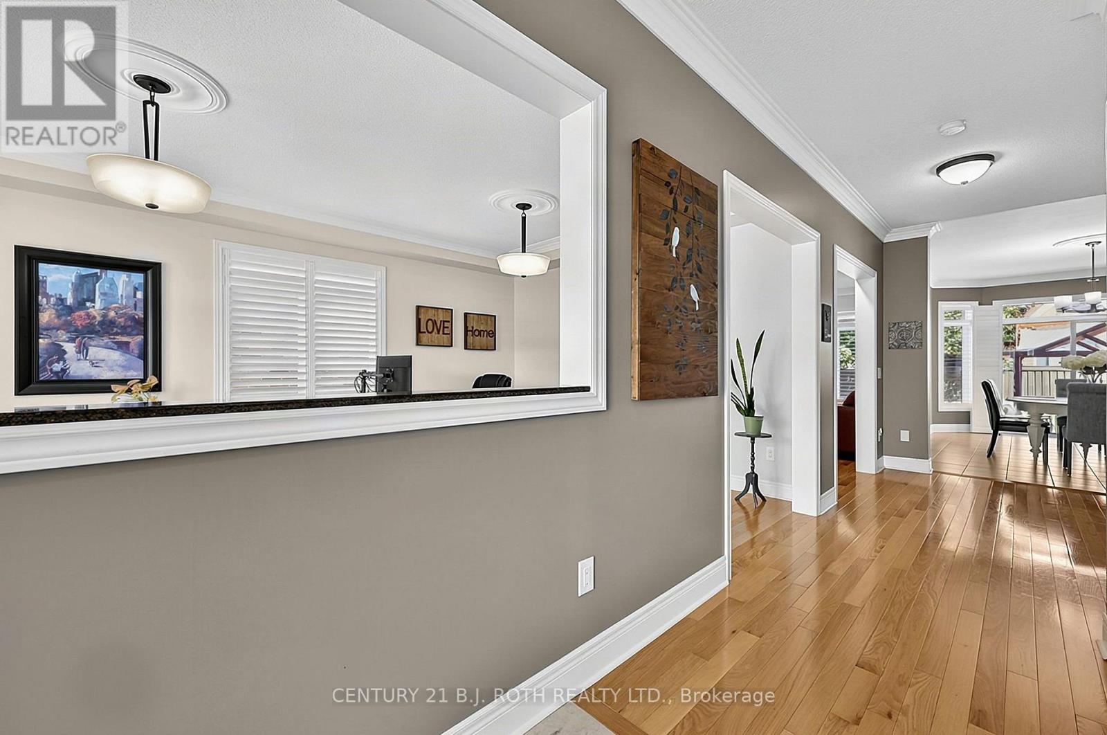 81 Royal Park Boulevard, Barrie, Ontario  L4N 9R9 - Photo 6 - S13879570
